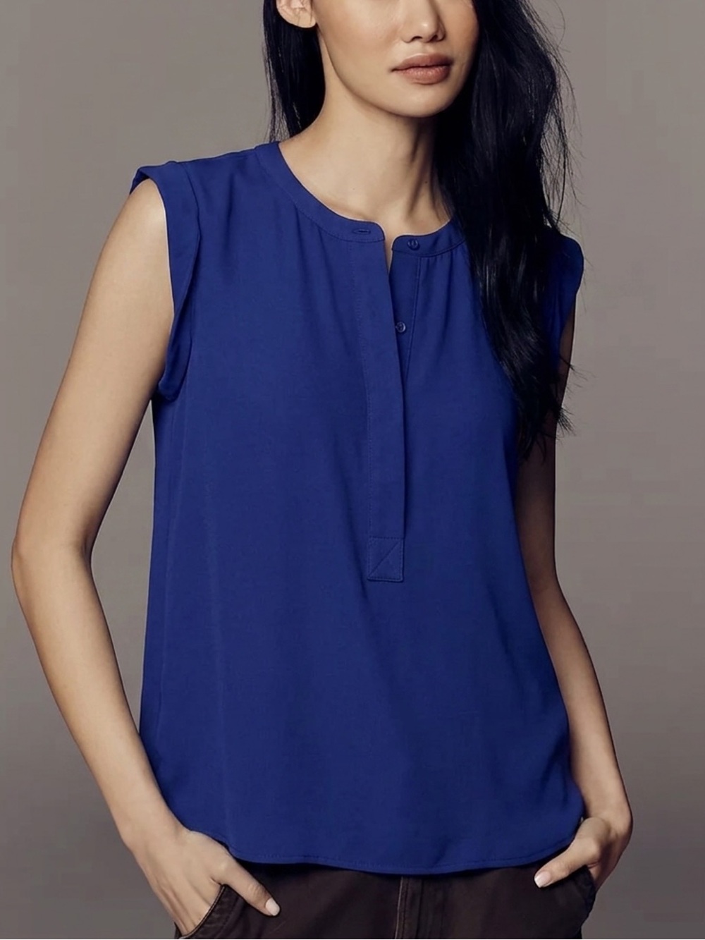 J. Crew Sleeveless 1/2 Placket Blouse Womens Size 6 Royal Blue Rolled Cuff Flowy